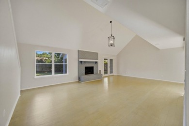 Perfectly situated in the heart of West Destin, this updated - photo 2