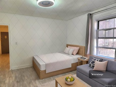 Bright, Large Studio with Renovated Kitchen and Bath and New - photo 4