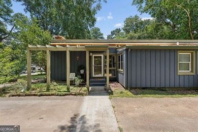 Located in sought-after East Lake, within the coveted 1st-tier - photo 1