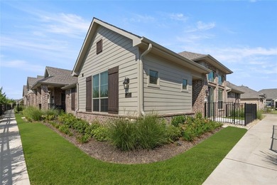 Joe Pool Lake Townhome/Townhouse For Sale in Grand Prairie Texas