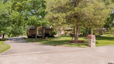 Magnificent designer waterfront home on beautiful Lake Fork - photo 3