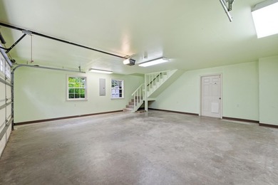 Tucked away in the Ozarks on 40 breathtaking acres, this - photo 34