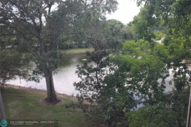 Lake Condo For Sale in Coconut Creek, Florida