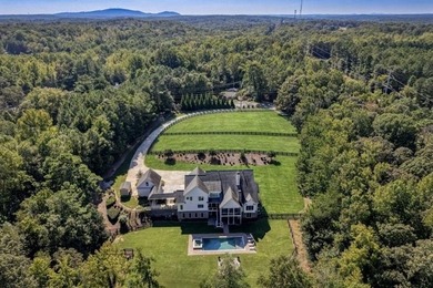 A Rare Estate Offering Luxury Living, Privacy & Timeless - photo 1