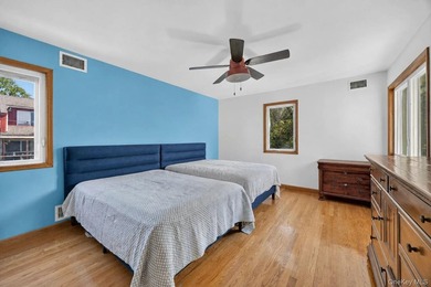 Panoramic views of the Long Island Sound, breathtaking sunsets - photo 16