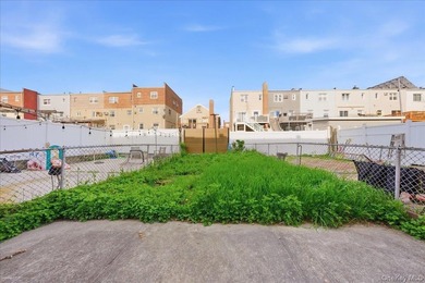 Fully renovated Single Family located in the highly sought-after - photo 32