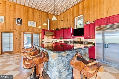 Charlottesville Area Lodge - Guesthouse - Barndominium Winery - photo 39