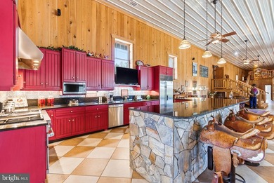 Charlottesville Area Lodge - Guesthouse - Barndominium Winery - photo 40