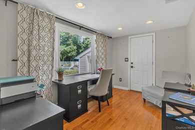 Beautifully updated 4-bedroom, 4-full-bath Expanded Split set on - photo 10