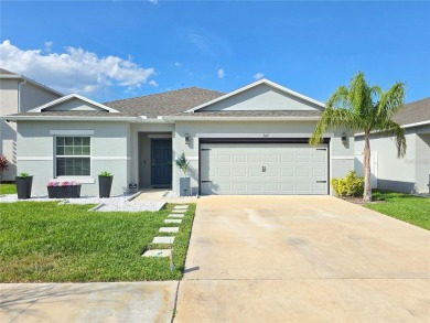 Lake Home Sale Pending in ST Cloud, Florida