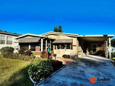 Lake Home For Sale in Leesburg, Florida