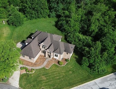 Nearly 4,000 sq/ft 4 bedroom, 4 bath home with a 3-car garage - photo 12