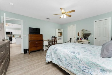 Charming 3 bedroom 2 bath home situated on an oversized lot in - photo 25