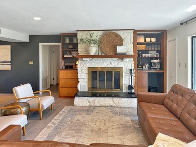 Welcome to your dream home on the golf course at Lake Sam - photo 7