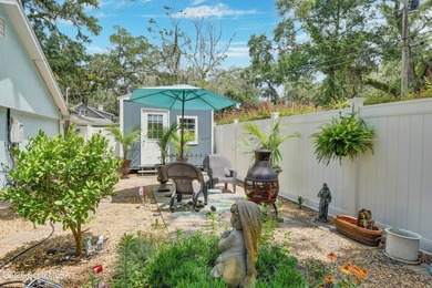 Just under a mile from the beach, 207 Broadway St offers easy - photo 28