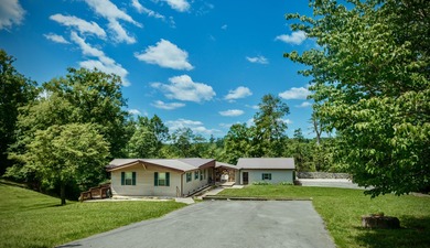 Dale Hollow Lake Home For Sale in Albany Kentucky