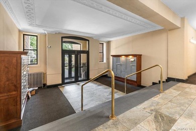 Welcome to this bright and spacious 1-bedroom co-op located on - photo 4