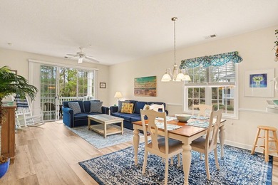 Welcome to this bright and beachy 2-bedroom, 2-bath end-unit - photo 7