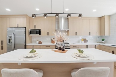 A rare opportunity to own a completely designed single-family - photo 17