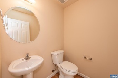 A beautifully updated and lovingly cared for townhouse, this - photo 17