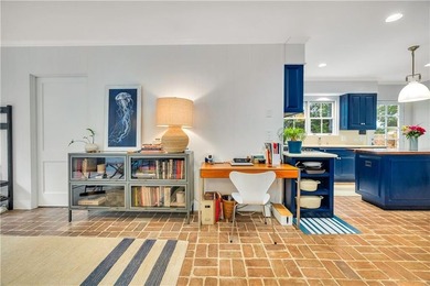 2nd home from the Ocean!!!A Charming Sea Island Cottage is - photo 18