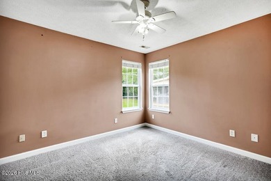 Take a look at this truly move-in-ready home, thoughtfully - photo 22