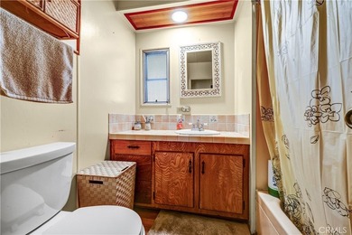 * *MOVE IN READY CORNER LOT WITH TIKI ROOM AND LARGE YARD.* - photo 28