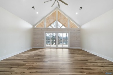Beautiful 3BR/2.5BA elevated home with just over 1700 square - photo 9