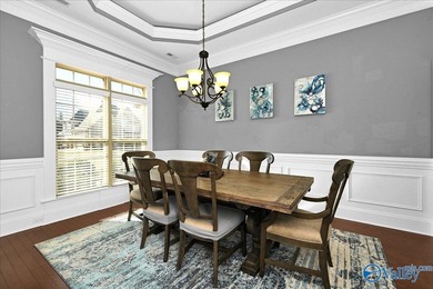 Enjoy single level living in a beautifully inviting home - photo 12