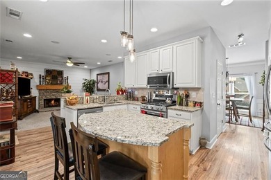 Welcome home to this stunning, move-in-ready 4-bedroom beauty - photo 13