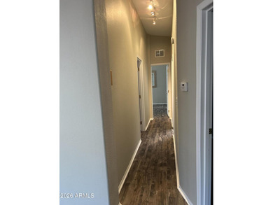 Home is ready to move in!! 2 Bedrooms and 2 baths. Home has a - photo 22
