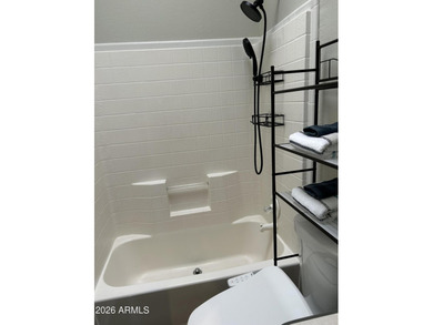 Home is ready to move in!! 2 Bedrooms and 2 baths. Home has a - photo 24