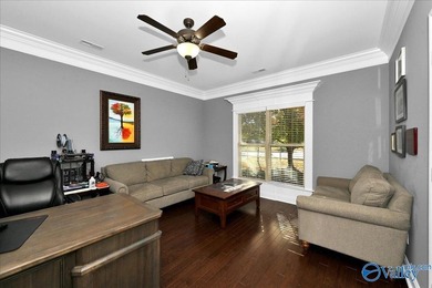 Enjoy single level living in a beautifully inviting home - photo 25