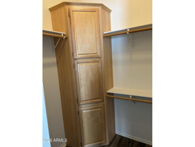 Home is ready to move in!! 2 Bedrooms and 2 baths. Home has a - photo 28