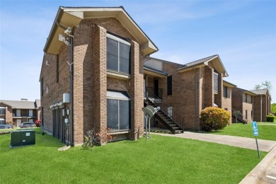 Lake Condo For Sale in Garland, Texas