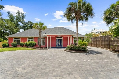 Waterfront multigenerational dream home on half an acre, all on - photo 2
