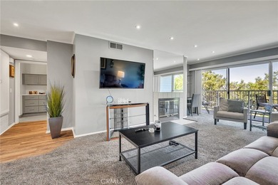 Welcome to this beautifully fully furnished, move-in-ready - photo 9