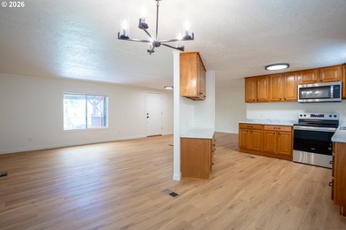Back on market due to buyer loan program limitation Call about - photo 11