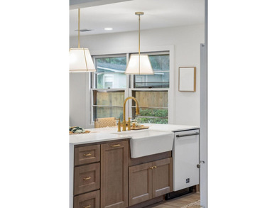 Welcome to 5119 Parkside Drive, a beautifully reimagined home in - photo 14
