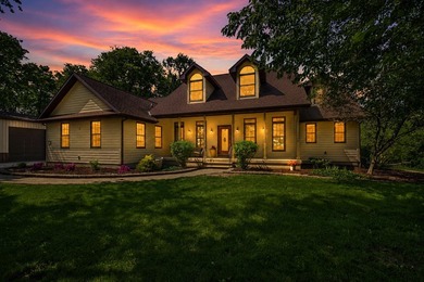 (private lake, pond, creek) Home For Sale in Verona Illinois
