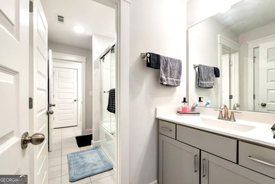 Welcome home to this stunning 5-bedroom, 3-bath home in the - photo 32