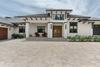 Welcome to one of Sandestin Golf & Beach Resort's premier custom - photo 5