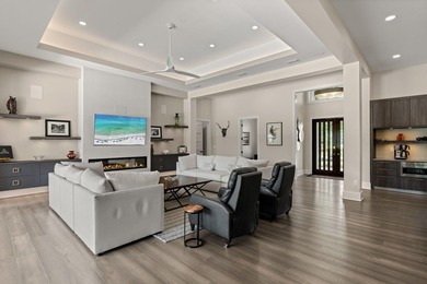 Welcome to one of Sandestin Golf & Beach Resort's premier custom - photo 9