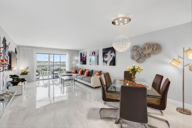 Lake Condo For Sale in Delray Beach, Florida