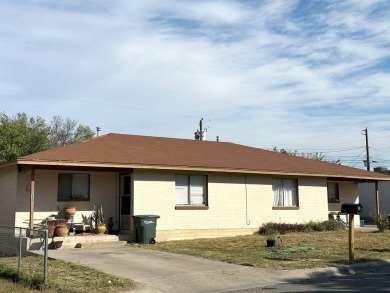 Lake Townhome/Townhouse For Sale in Del Rio, Texas