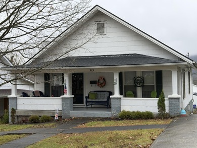 Kentucky River Home Sale Pending in Ravenna Kentucky