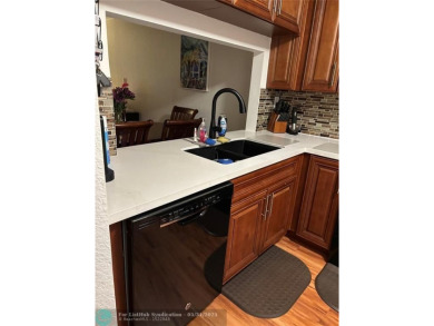 Lake Condo For Sale in Pembroke Pines, Florida