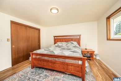 Beautiful four bedroom, 1896 sq. ft. home for sale in Sequim! - photo 11