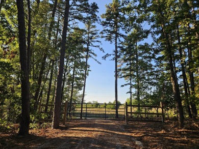 (private lake, pond, creek) Acreage For Sale in Cabool Missouri