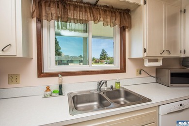 Beautiful four bedroom, 1896 sq. ft. home for sale in Sequim! - photo 29